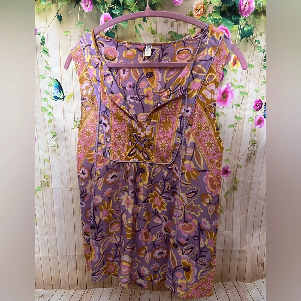 Spell Lolita Sleeveless Blouse - Picture 7 of 15